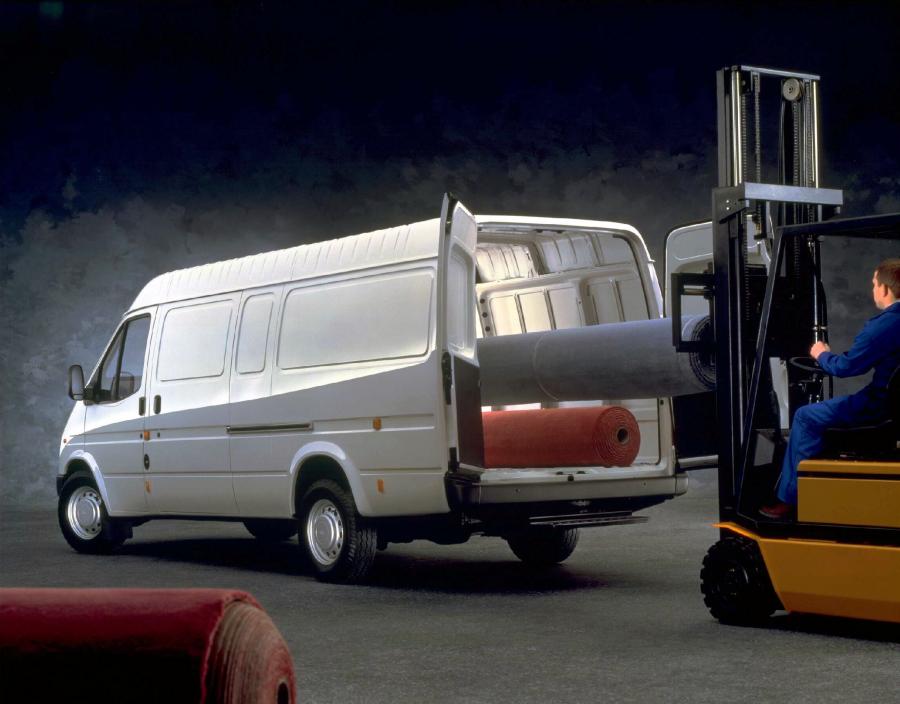  Ford Transit 1994 года  (фото 10 из 16)